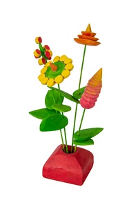 Mieszanka kolorowych kwiatw w maym wazonie